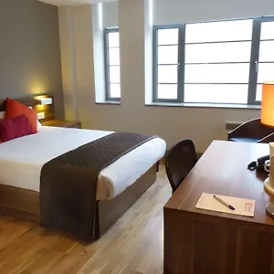 Hotel Britannia Study, Okręg wyborczy Hove